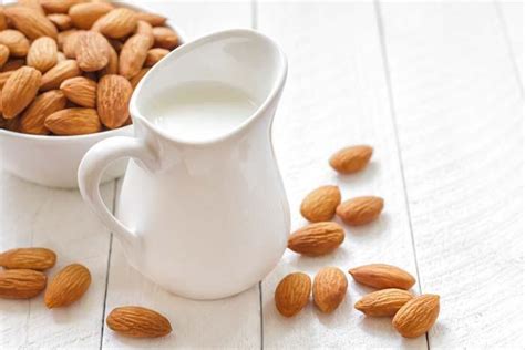 Badem sütünün sağlık üzerindeki etkileri nelerdir?