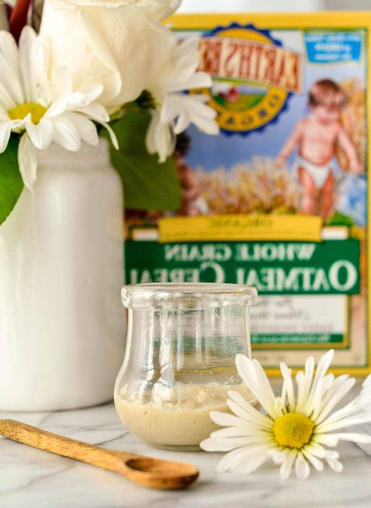 Πώς να Εισάγετε Στερεές Τροφές στο Μωρό σας (4-6 Μηνών). Πρόγραμμα και συχνότητα σίτισης του μωρού σας. Επίσης, συμβουλές και κόλπα για να κάνετε την εισαγωγή στερεών τροφών όσο το δυνατόν πιο εύκολη και διασκεδαστική!