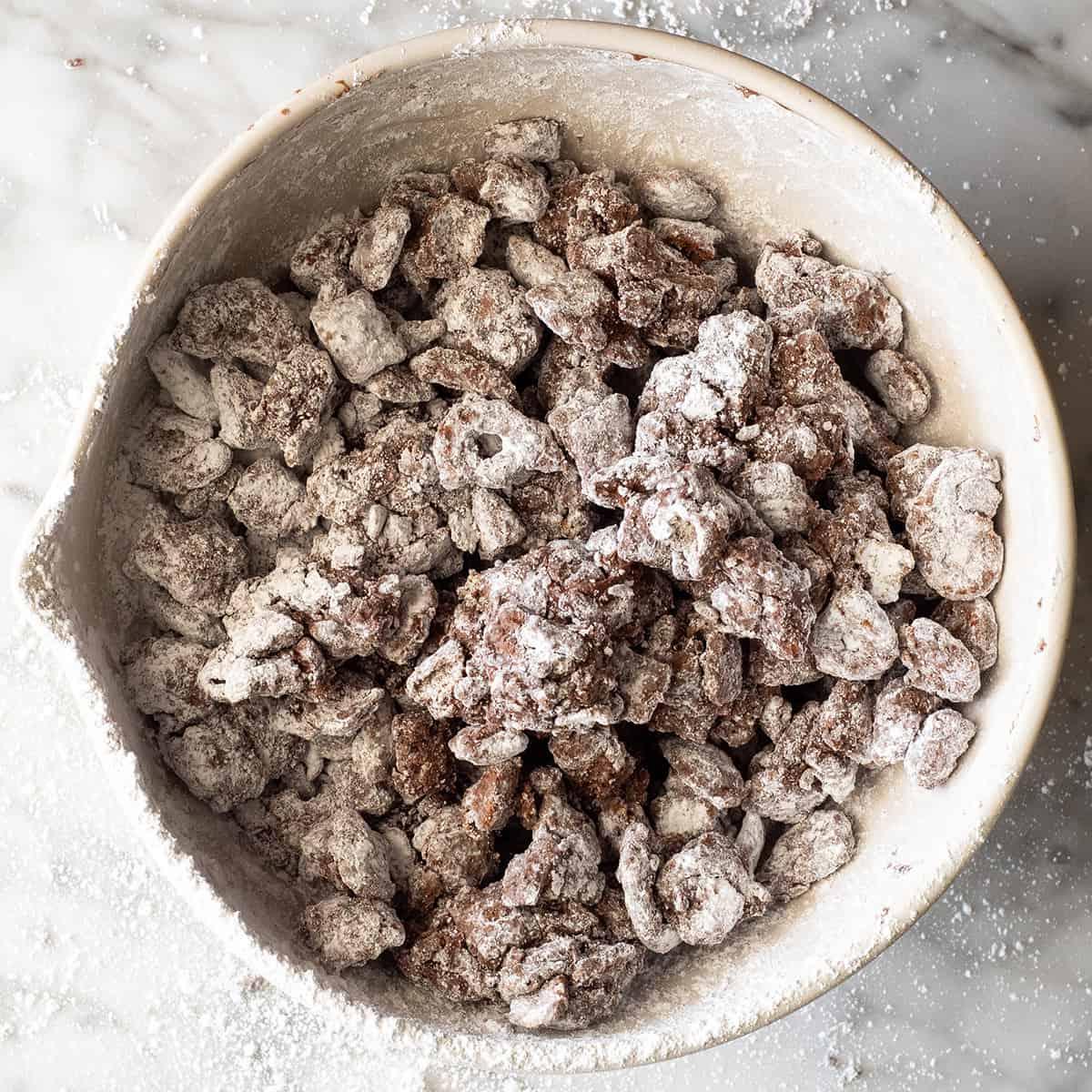 Πώς να φτιάξετε Reindeer Food προσθέτοντας περισσότερη ζάχαρη άχνη