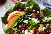 Vibrant Autumn Harvest Salad with Spinach, Apple, and Pomegranate