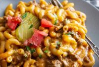 One-Pan Cheeseburger Mac