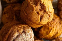 Autumn Spice Pumpkin Muffins
