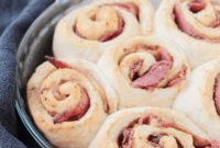 Heavenly Maple Bacon Cinnamon Buns
