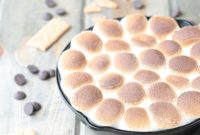 Ooey Gooey Caramel Smores Dip