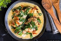 Creamy Slow Cooker Tuscan Chicken