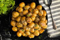 Ultimate Slow Cooker Garlic Parmesan Potatoes
