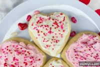 Soft Frosted Lofthouse Style Sugar Cookies
