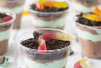 Pot of Gold Dirt Cups