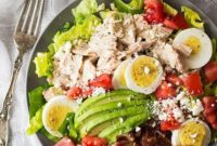 Hearty Turkey Cobb Salad