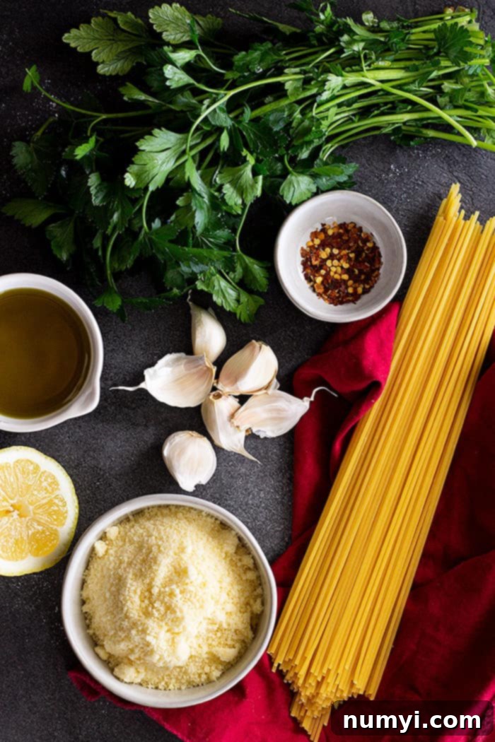 Garlic and Olive Oil Spaghetti 3 ingredients