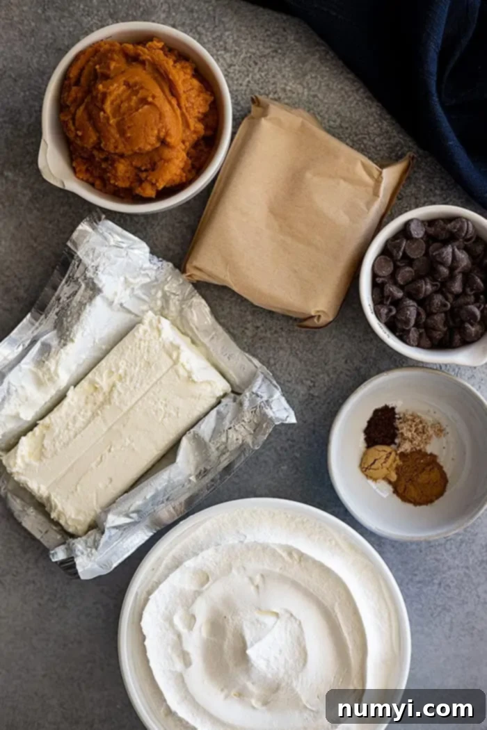 Ingredients needed to make pumpkin dip.