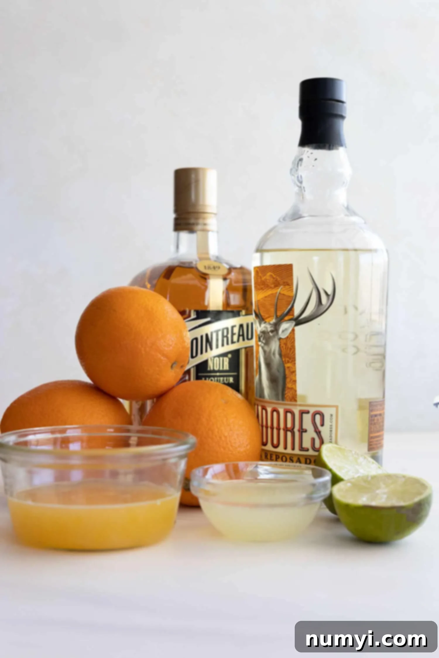 Zesty Orange Margarita 3 Ingredients: Triple sec, tequila, orange juice, lime juice.