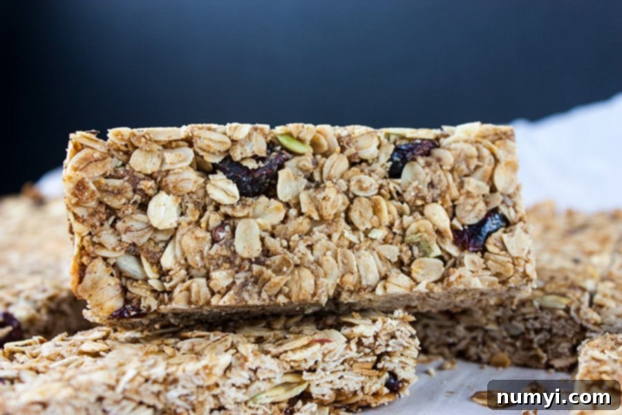 Close up of sliced granola bars.