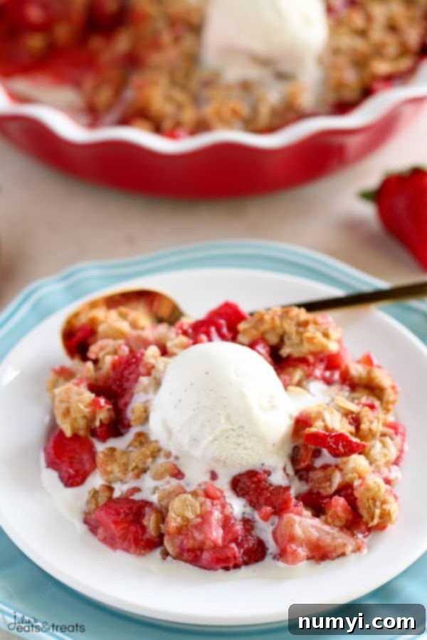Easy Strawberry Crisp