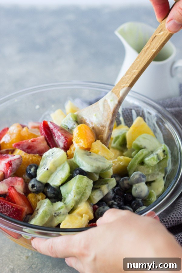 This Creamy Key Lime Fruit Salad is great to serve at any BBQ. It's healthy, refreshing and easy to make. 