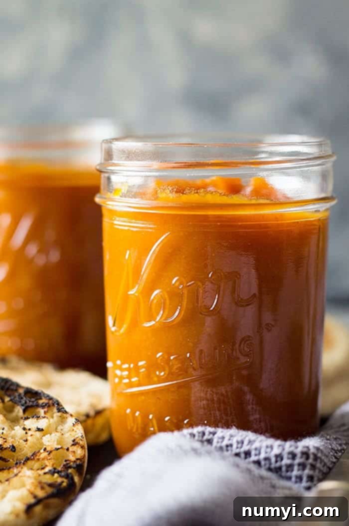 This naturally sweetened Easy Pumpkin Butter will be a great treat this fall! Spread it on biscuits, pancakes, toast or straight from the jar!