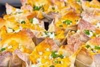 Spicy Buffalo Chicken Wonton Bites